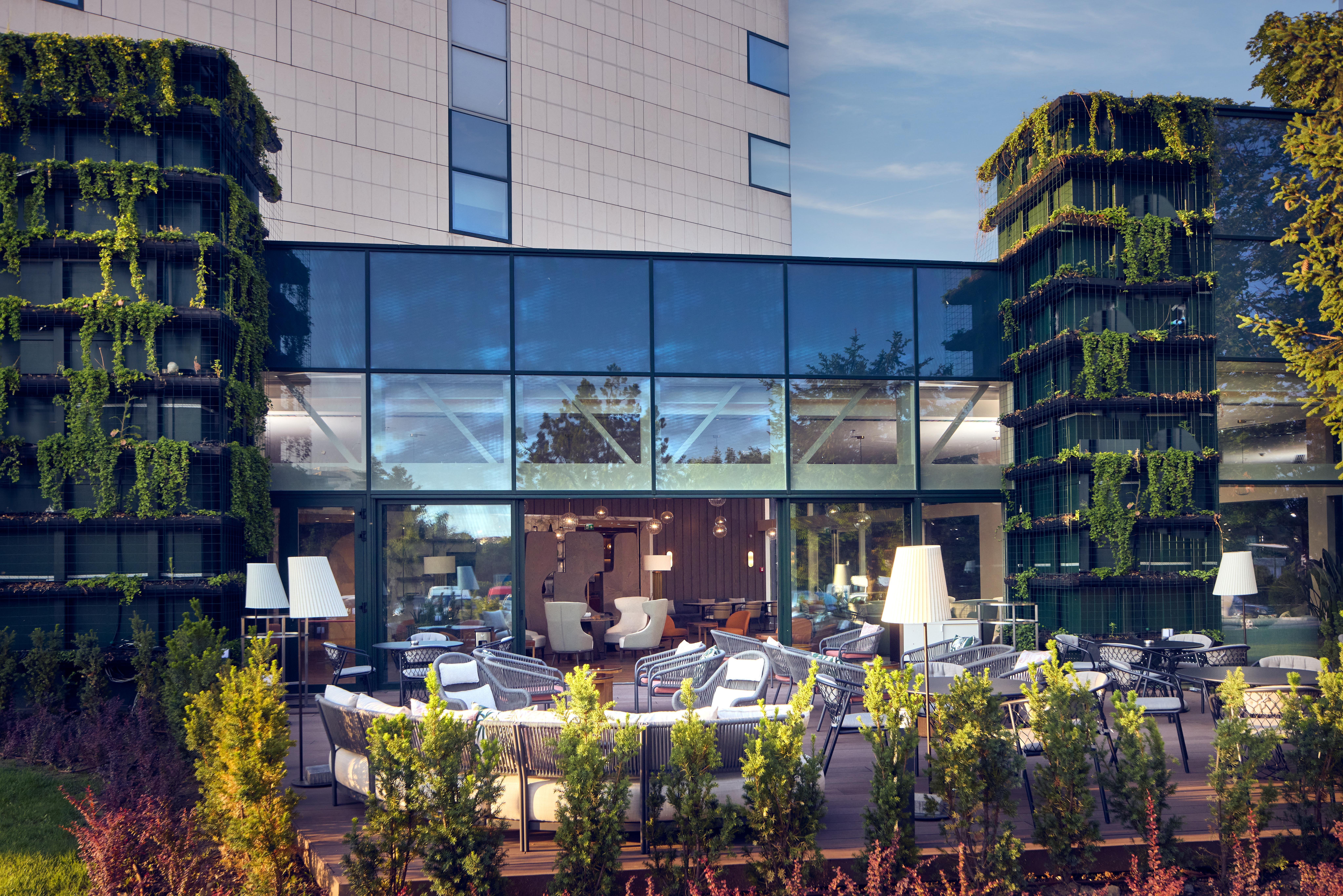 Hilton Sofia Hotel Kültér fotó